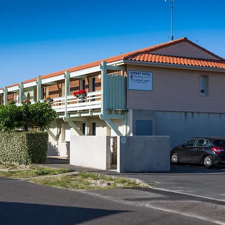 شقة فندقية Au Pitot,